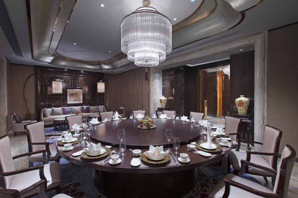 Pullman Yantai Center Hotel Exterior foto