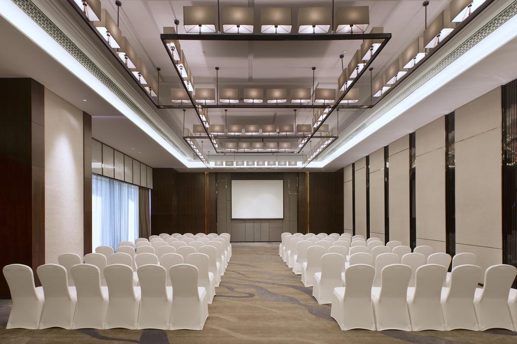 Pullman Yantai Center Hotel Exterior foto