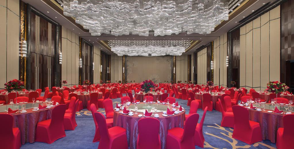 Pullman Yantai Center Hotel Exterior foto